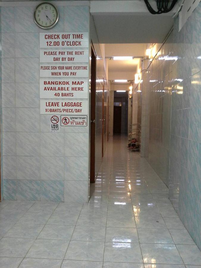 New Central Guesthouse Банкок Екстериор снимка